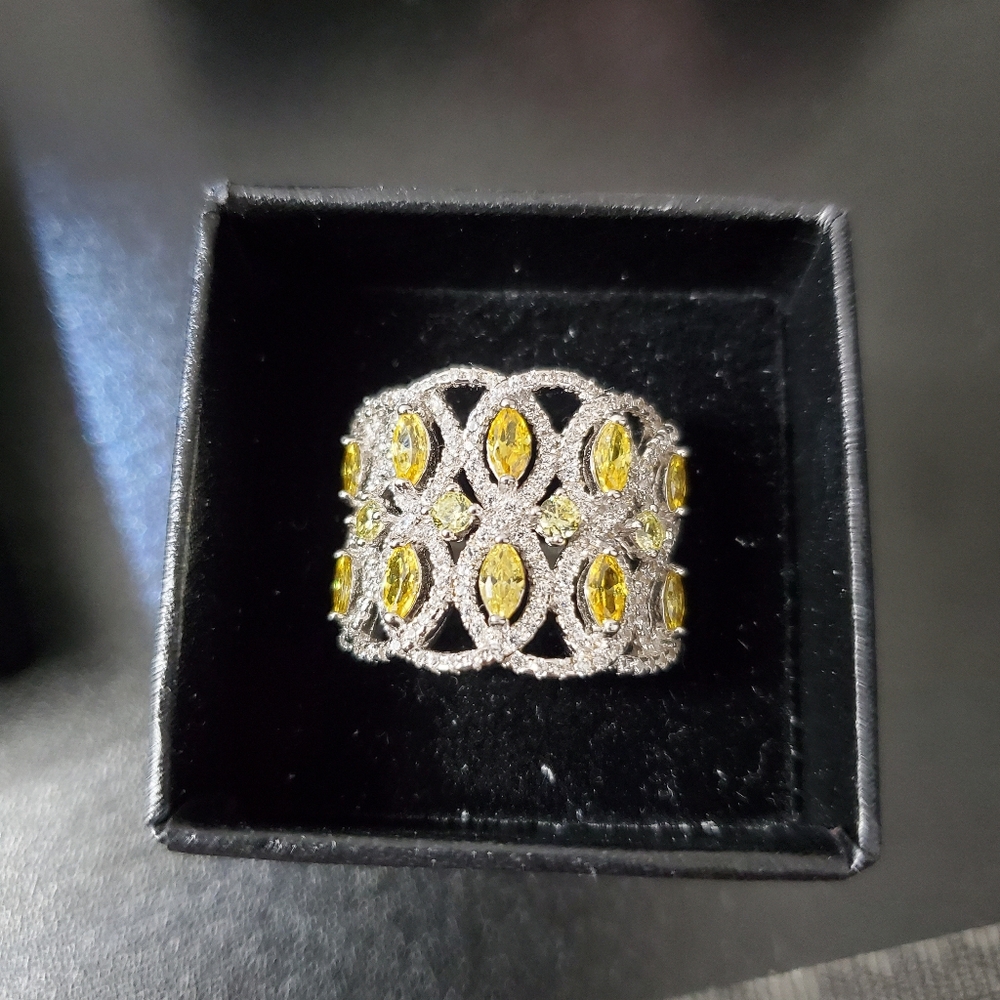 Sterling Silver 925 Yellow and White Diamond Simulant Ring - Picture 6 of 13